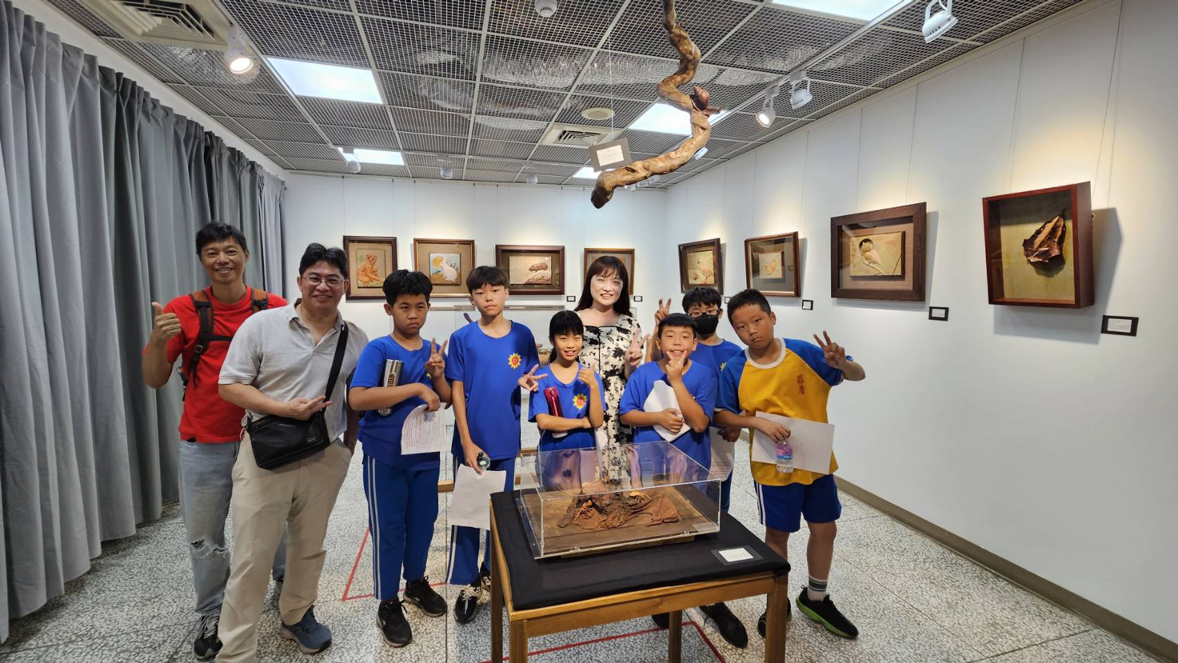 黃媽慶木雕六十 - 生物造型創作+乙巳年生活影像紀錄