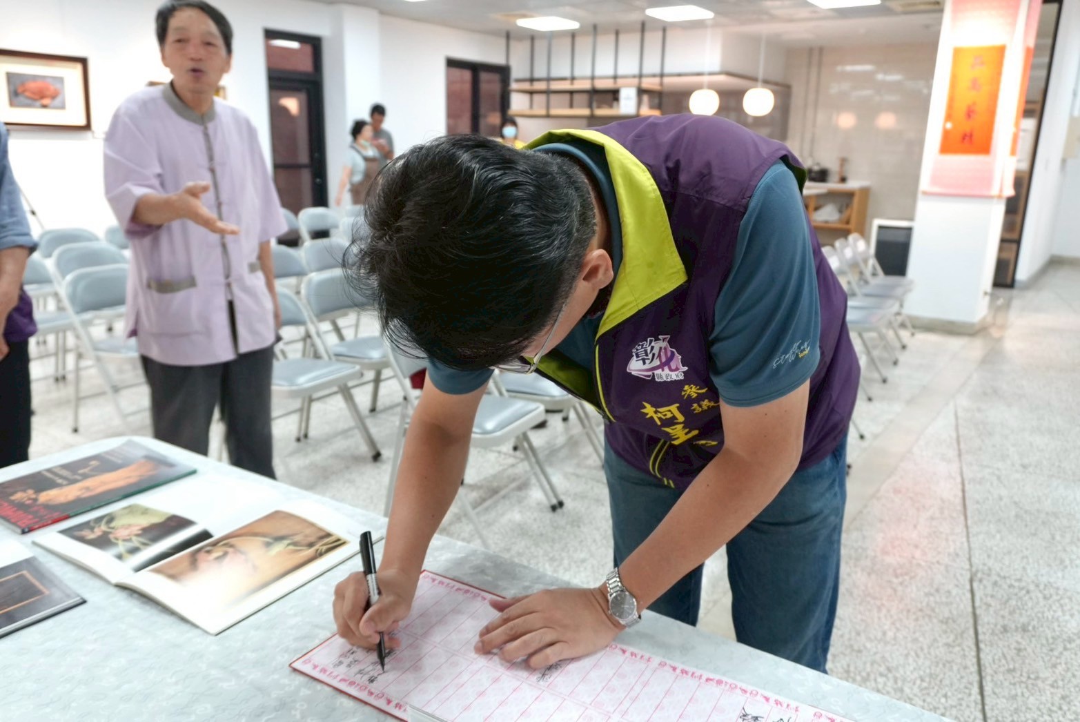 黃媽慶木雕六十 - 生物造型創作+乙巳年生活影像紀錄