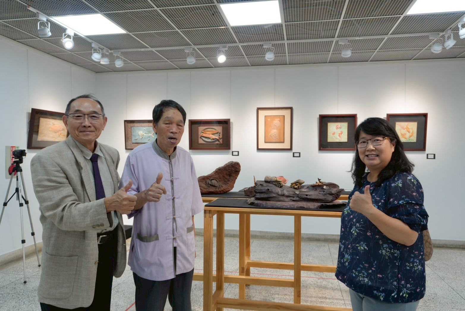 黃媽慶木雕六十 - 生物造型創作+乙巳年生活影像紀錄