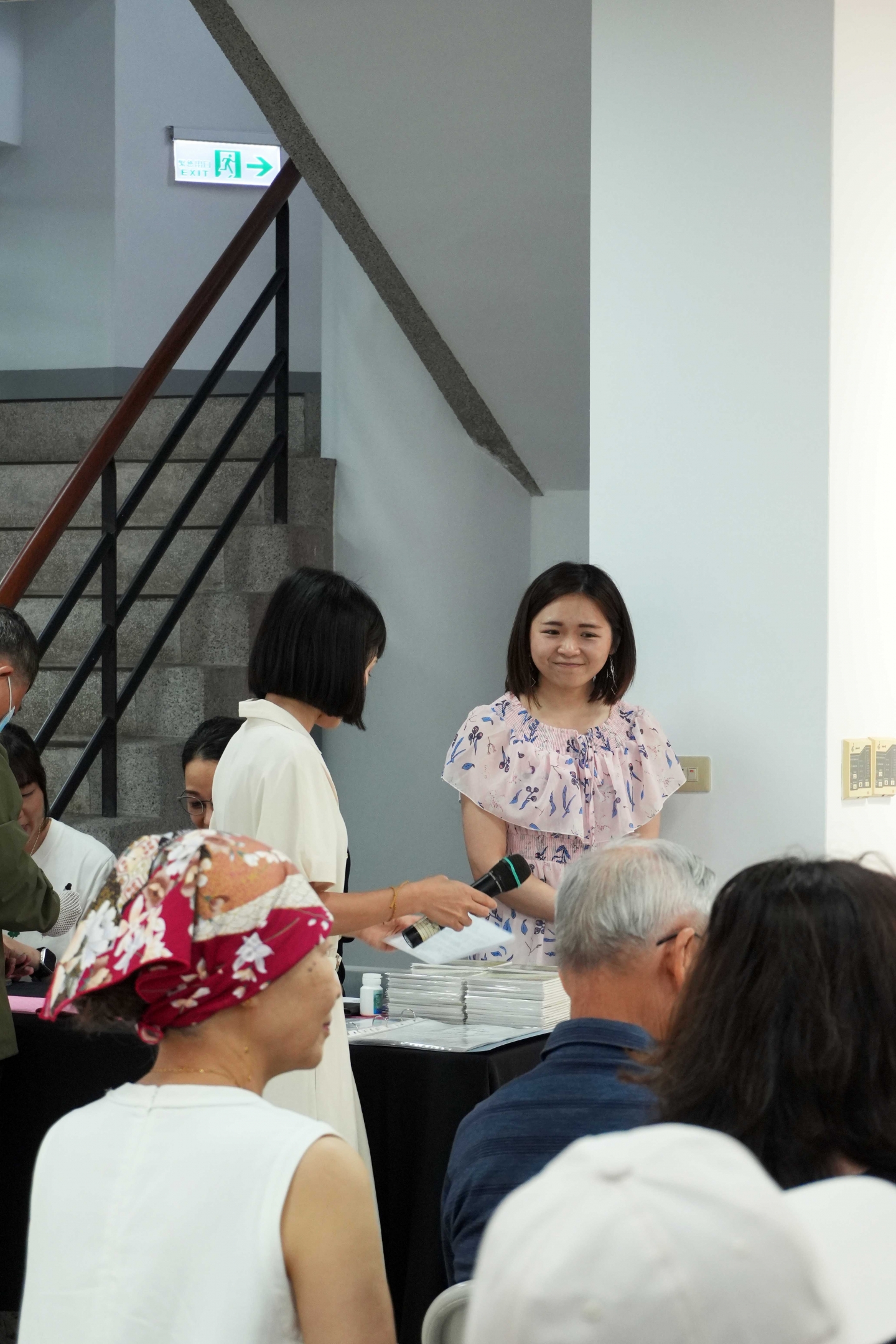 國聲電台 三五藝廊07回展《悠行漫步》曾培育風景水彩個展