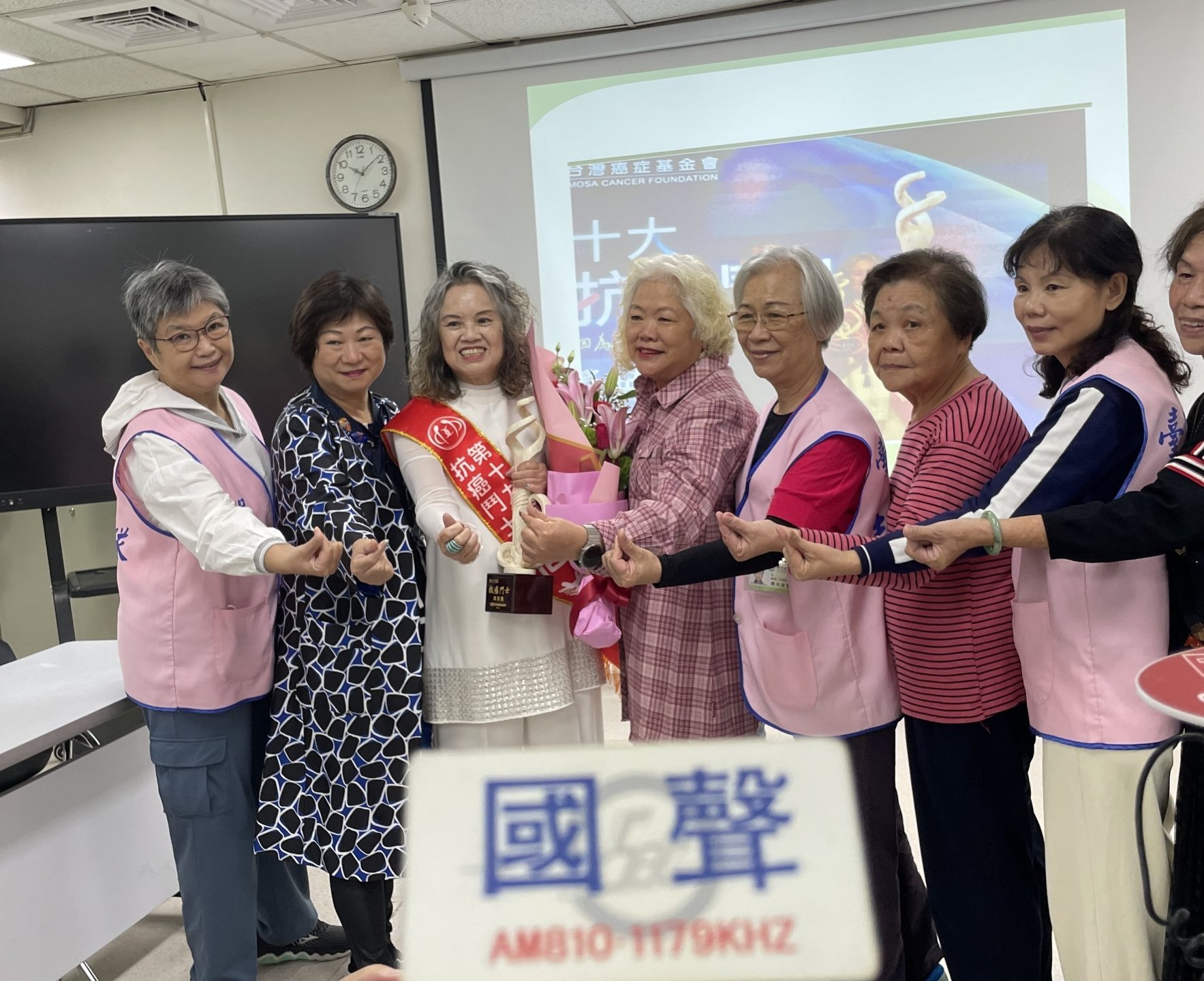 勇抗四癌獲頒「十大抗癌鬥士」 高美鳳創病友會伴癌友共創美麗人生