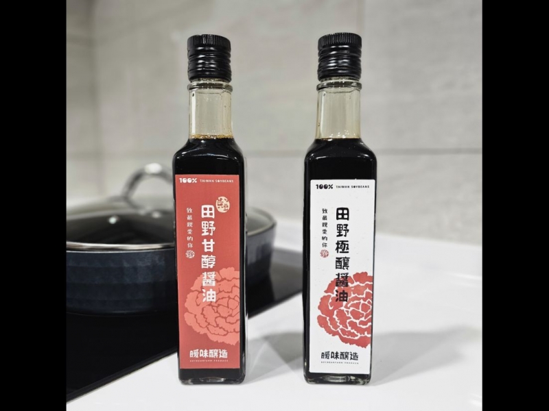 國聲推薦~田野醬油         (黑豆/黃豆)